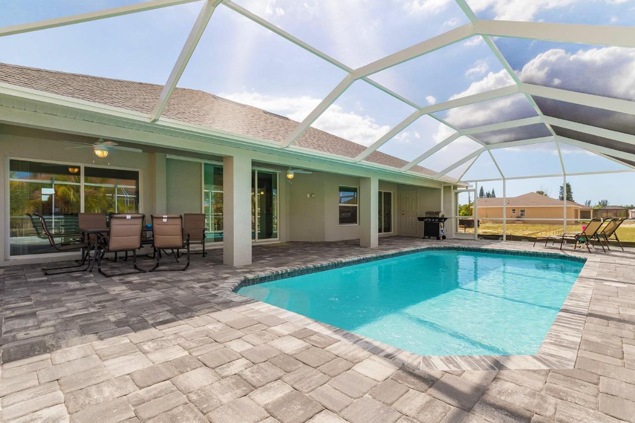 Newly Built Home With Heated Pool, Close To Many Amenities - Villa Sandle Cape Coral Exterior foto